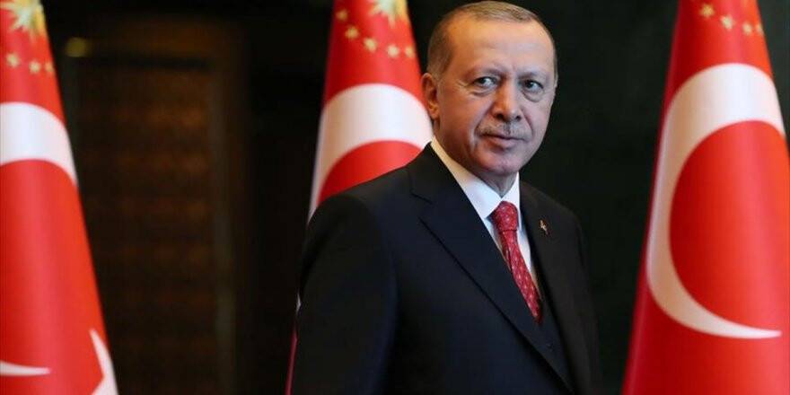 Cumhurbaşkanı Erdoğan Mevlit Kandili'ni Kutladı