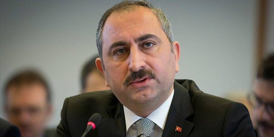 Adalet Bakanı Gül: Herkes Bağımsız Türk Yargısının İşleyişine Saygı Göstersin