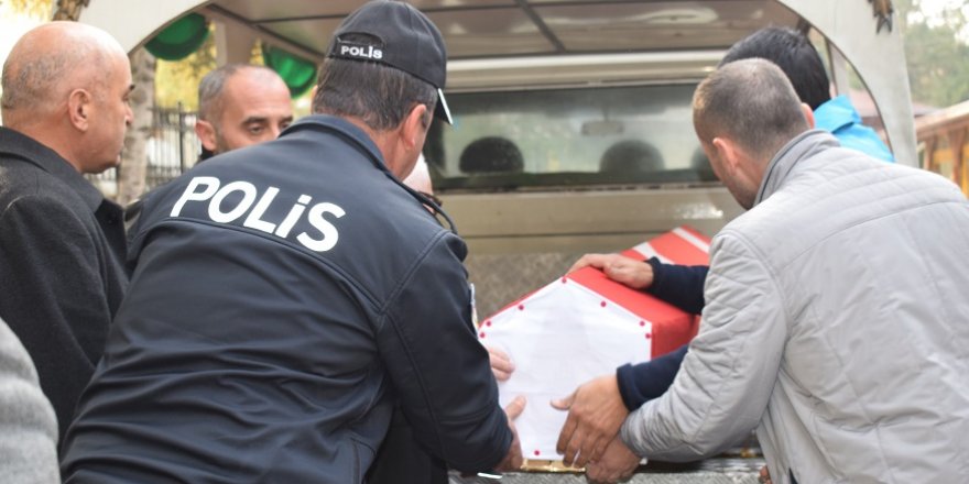 İntihar Eden Polis Memurunun Cenazesi Konya’ya Getirildi