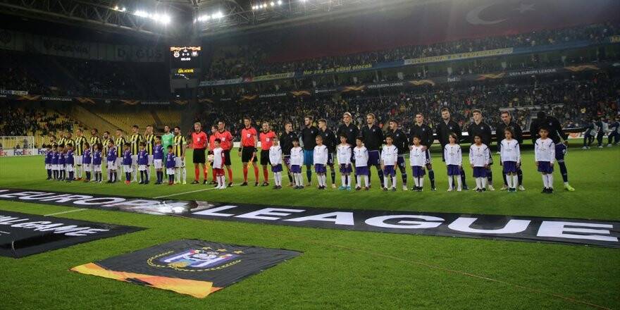 Fenerbahçe Avrupa'da Kadıköy Performansına Güveniyor