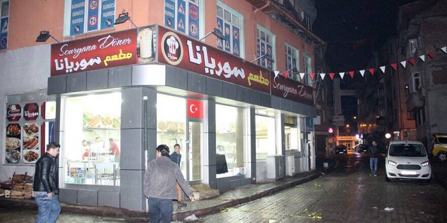 Suriyeli Kardeşlerin İş Yerinden 2 Bin Lira Gasbettiği İddiası