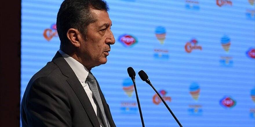 Milli Eğitim Bakanı Selçuk Soruları Yanıtladı: