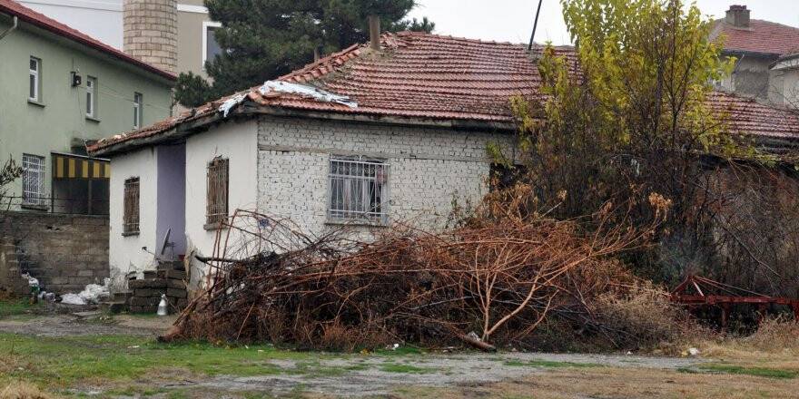 Av tüfeğiyle vurularak öldürüldü 