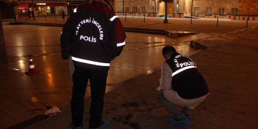 Konya'da Bıçaklı Kavga: 3 Yaralı