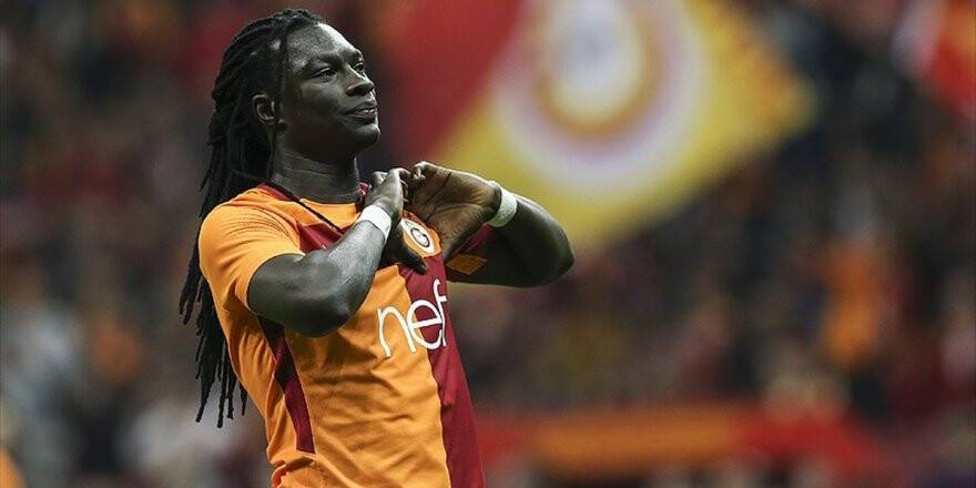 Galatasaray Gomis'i Arıyor