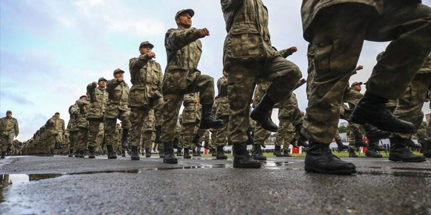 Akar Ve Komuta Kademesi Yeni Askerlik Sistemini Görüştü