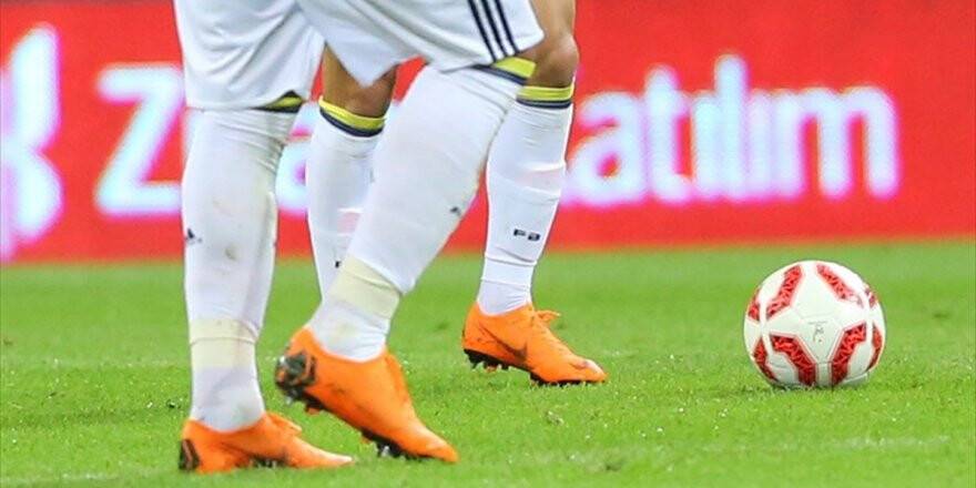 Fenerbahçe İle Akhisarspor 13. Randevuda