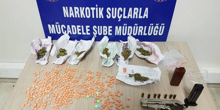 Konya’da torbacılara şafak operasyonu: 4 gözaltı