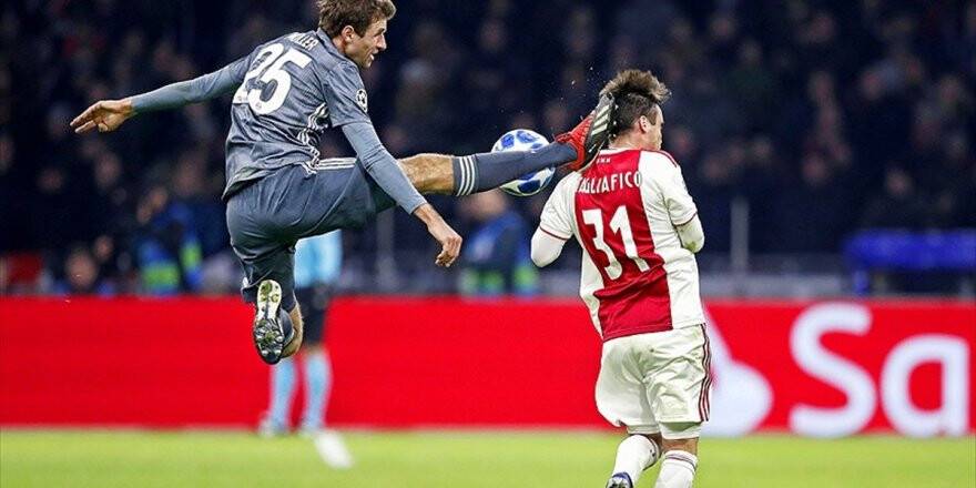 Bayern Münihli Müller'den Ajaxlı Tagliafico'ya Özür