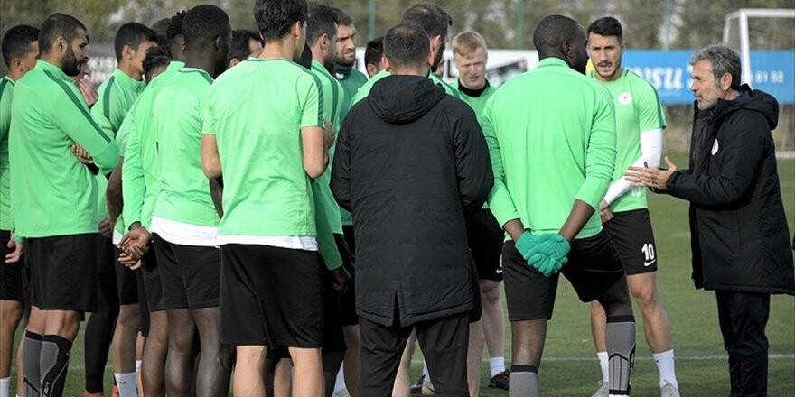 Aykut Kocaman Takımına Güveniyor