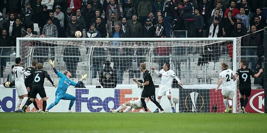 Beşiktaş Avrupa'ya Veda Etti