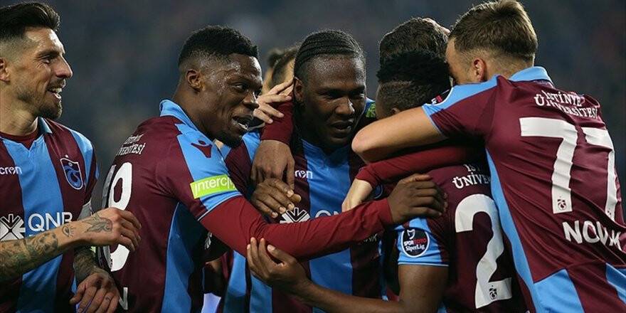 Trabzonspor'un Beşiktaş Maçındaki Kozları Rodallega Ve Ekuban