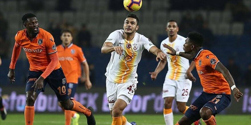 Galatasaray Deplasmanda 'Büyük' Maç Kazanamıyor