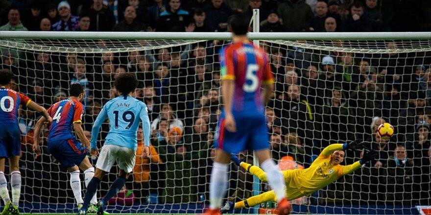 Manchester City Evinde Kaybetti