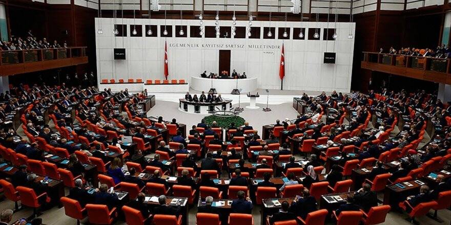 Meclise Yeni Dokunulmazlık Dosyaları Sevk Edildi