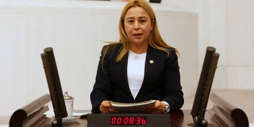 MHP Konya Milletvekili Esin Kara: “Vergi ödemenin kul hakkı ve milli ödev olduğu küçük yaşta aşılanmalı”