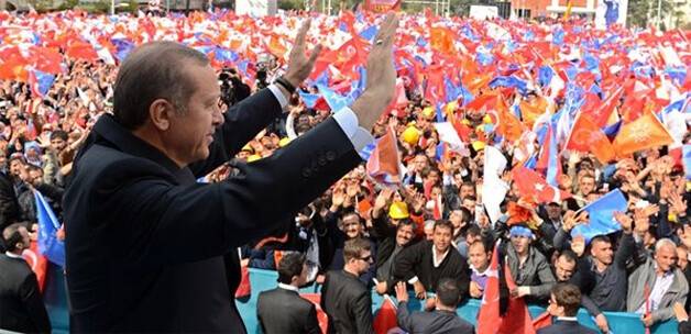 Erdoğan: Bunların yanında Haşhaşi'nin eli öpülür