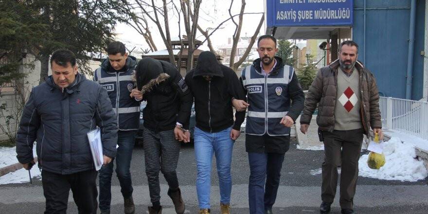 Konya'da Asansör Ekipmanı Çalan 2 Zanlı Tutuklandı