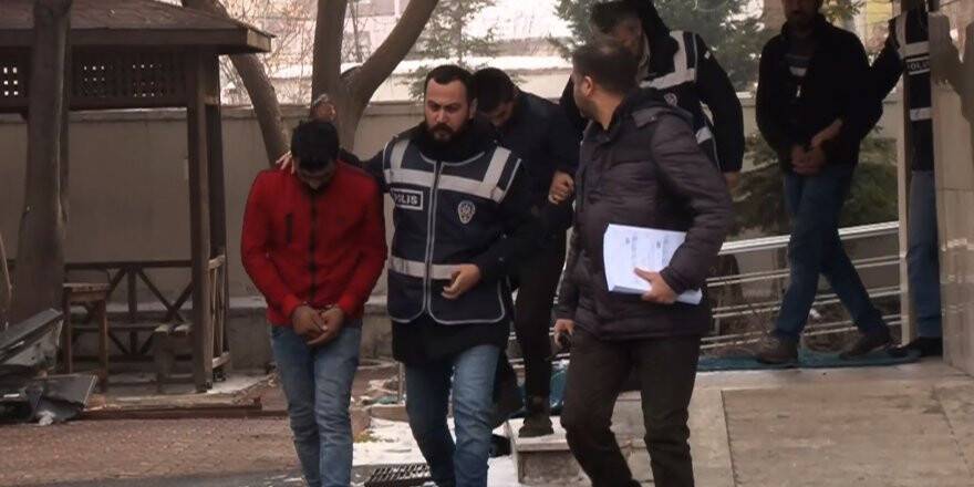 Konya'da Bağ Evi Hırsızları Yakalandı