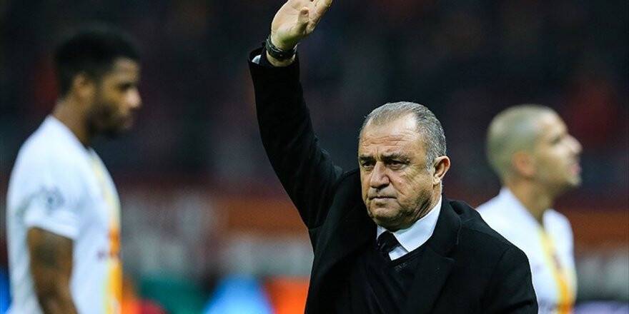 Galatasaray Teknik Dilrektörü Fatih Terim'den Serdar Aziz Ve Eren Derdiyok Kararı