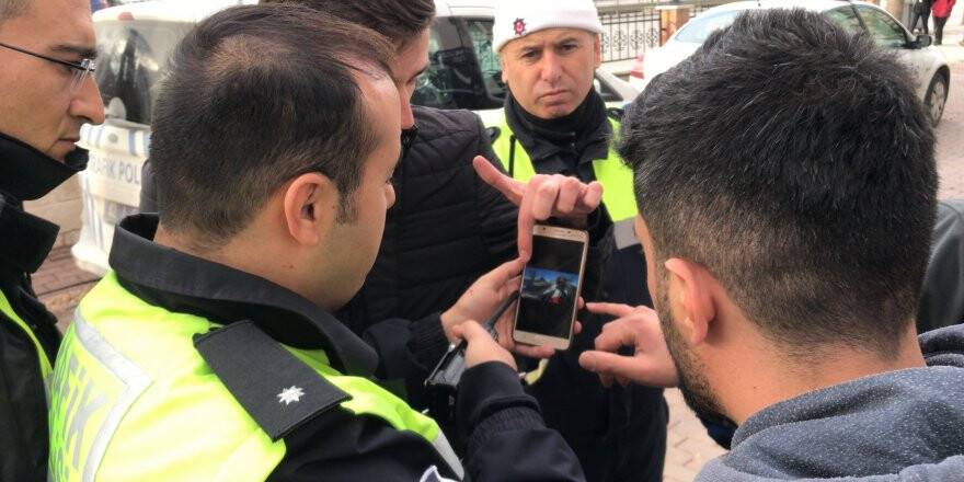 Tek teker üstünde 148 km hızla polis aracının yanından geçti, cezadan kaçamadı