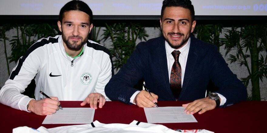 Leonard Zuta imzayı atıp formayı giydi