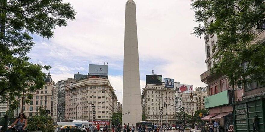 Buenos Aires'in Simgesi: Obelisco