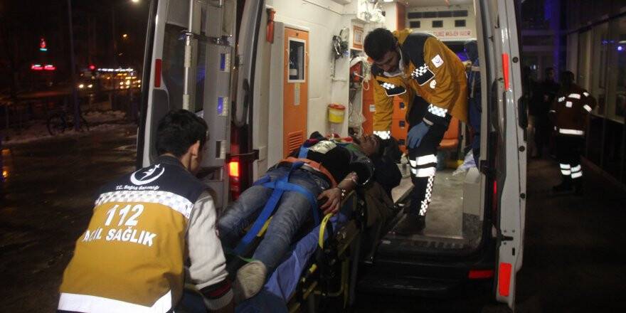 Yarım saat arayla sokakta vuruldular