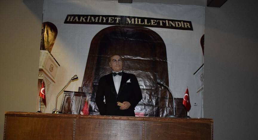 Bal Mumu Müzesi Açıldı