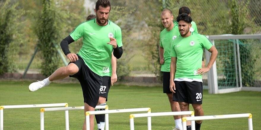 Atiker Konyasporlu Futbolcu Uğur Demirok: Şampiyonluğu Ve Avrupa Kupalarını İstiyoruz