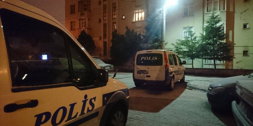 Sosyal medyadan canlı yayında intihar etti 