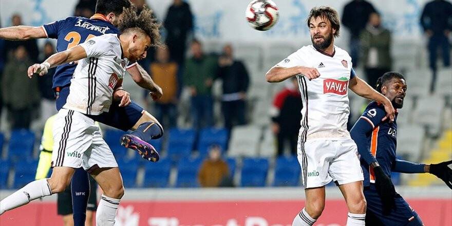 Medipol Başakşehir Kupada Avantajı Tek Golle Aldı