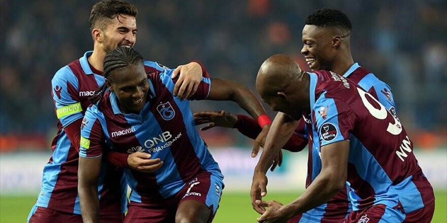 Trabzonspor Golcüleriyle Gülüyor