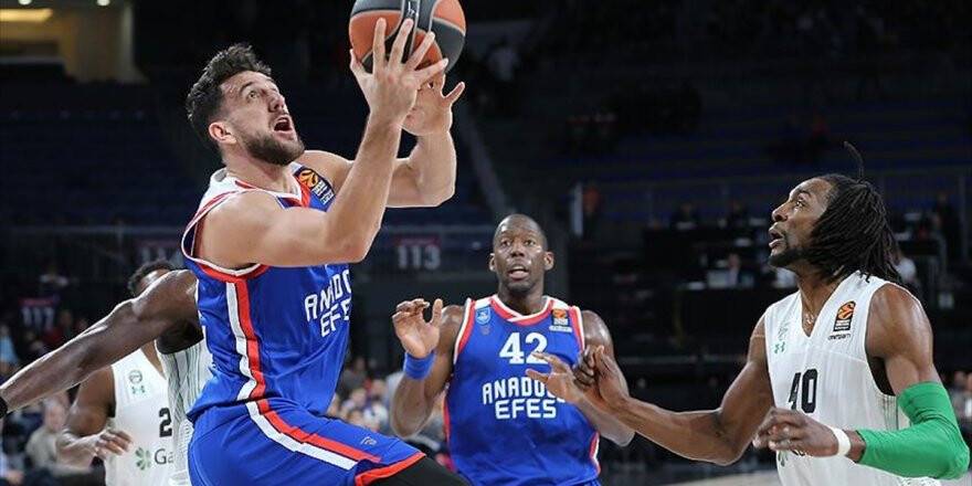 Thy Avrupa Ligi'nde Anadolu Efes Üst Üste 4. Kez Galip