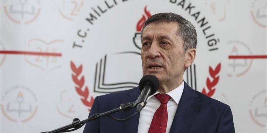 Milli Eğitim Bakanı Selçuk: Nisan Ayında Yöneticilik Sınavı Yapılacak