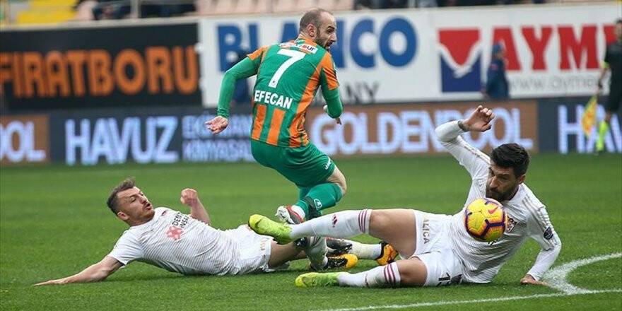 Aytemiz Alanyaspor Sahasında Galip