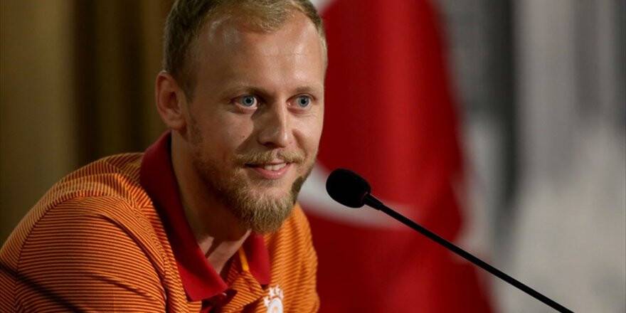 Semih Kaya Yeniden Galatasaray'da