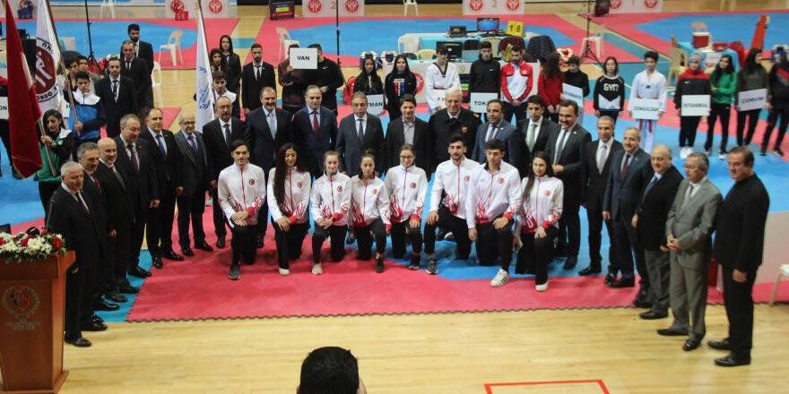 Büyükler Türkiye Taekwondo Şampiyonası, Konya'da başladı 