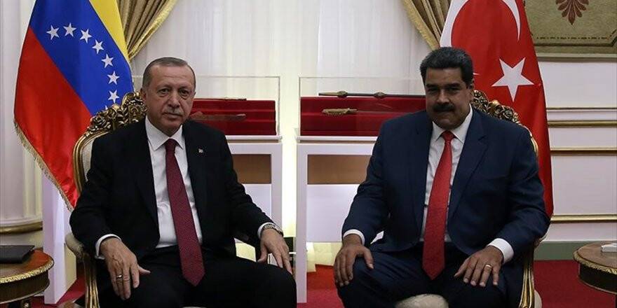 "Bu Darbe Girişimini Atlatacağız"