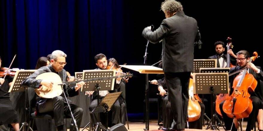 'Senfoni İle Saz Eserleri' Crr'de Seslendirildi