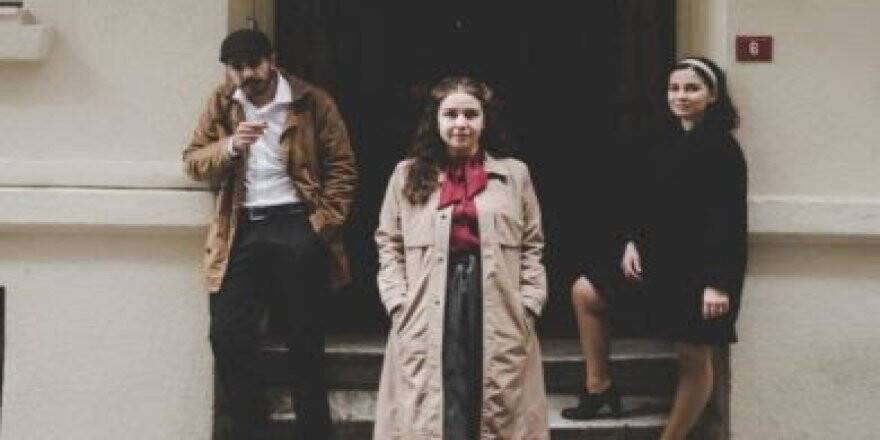 Nezihe Meriç Anısına "Korsan Çıkmazı" Sahnede