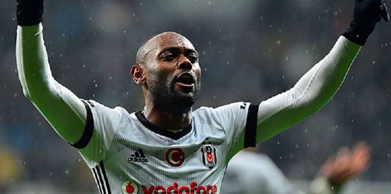 Beşiktaş'ta Vagner Love ile yollar ayrıldı