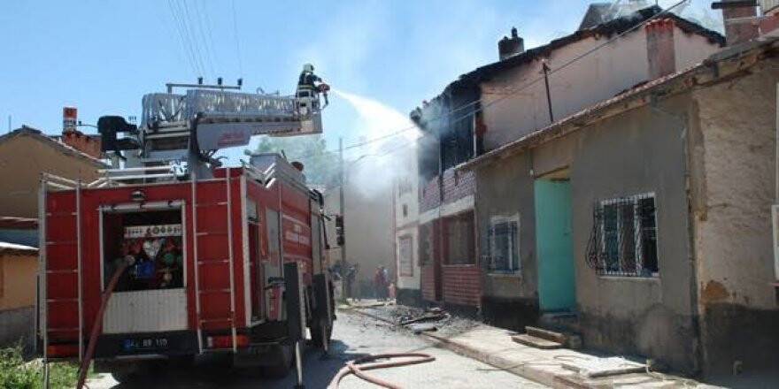 Ilgın'da Ev Yangını