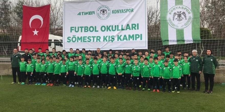 Konyaspor Futbol Okullları’nda kış kampı tamamlandı
