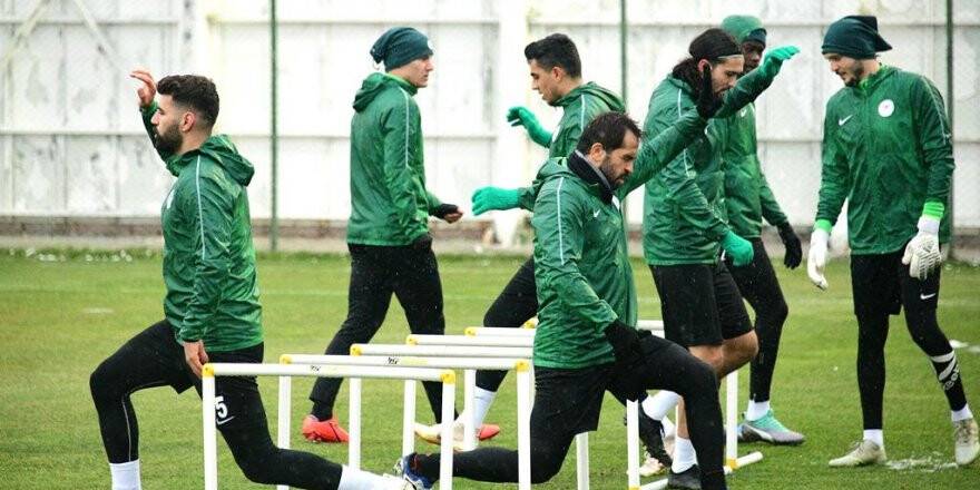 Atiker Konyaspor'da Bursaspor maçı hazırlıkları başladı 
