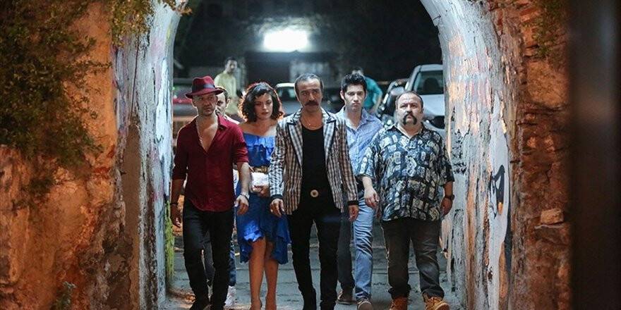 'Organize İşler: Sazan Sarmalı'na Seyircilerden Yoğun İlgi