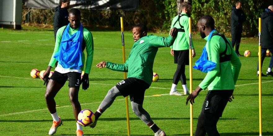 Konyaspor Avrupa için sahada