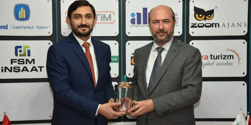 Başkan Pekyatırmacı iş adamlarıyla bir araya geldi