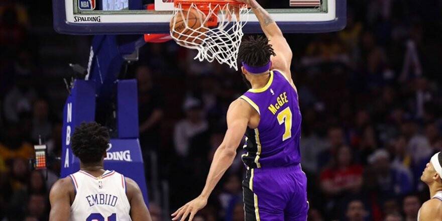 Philadelphia 76ers, Lakers'ı Farklı Yendi