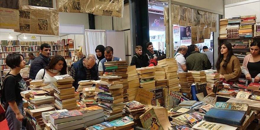 'Okur Kitaba Yüzde 8 Daha Ucuz Ulaşacak'